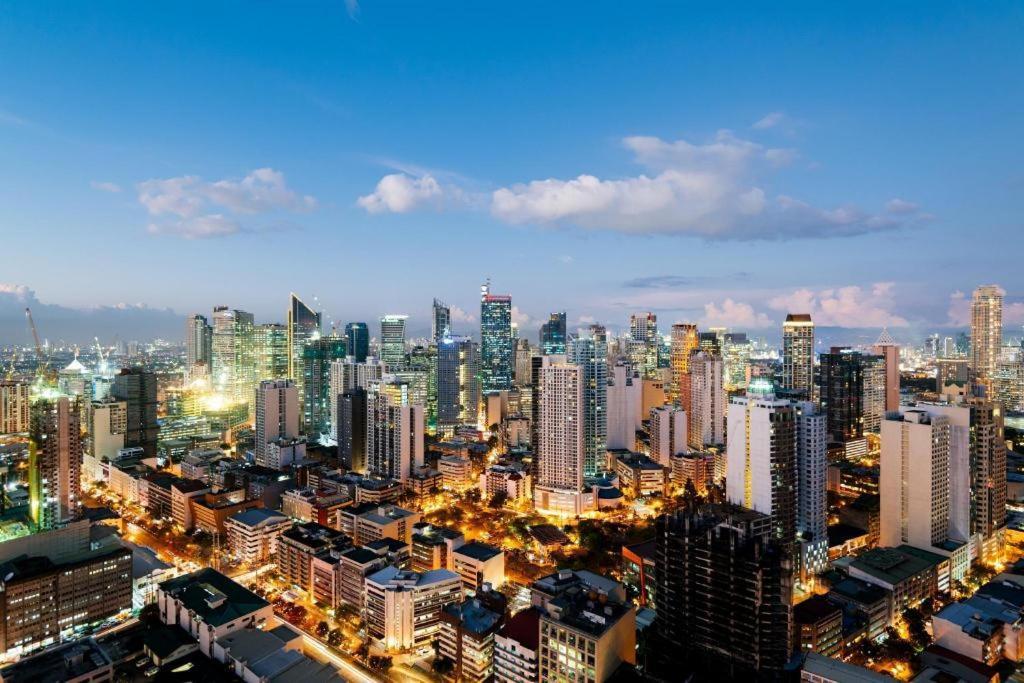 Lancaster Hotel Manila Mandaluyong Exterior photo