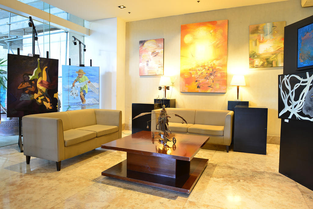 Lancaster Hotel Manila Mandaluyong Exterior photo